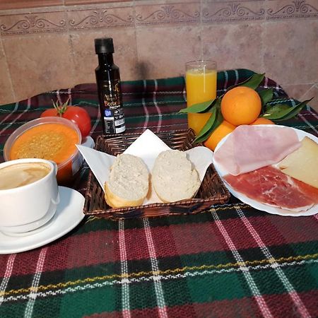 Hostal Meson La Era Ríogordo Esterno foto