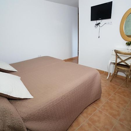 Hostal Meson La Era Ríogordo Esterno foto
