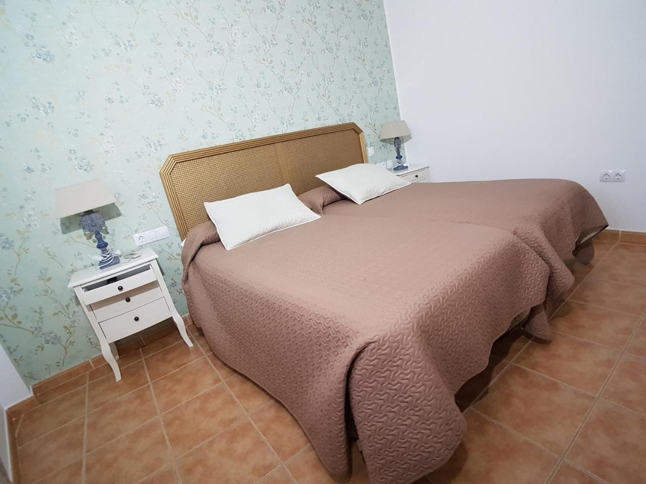 Hostal Meson La Era Ríogordo Esterno foto