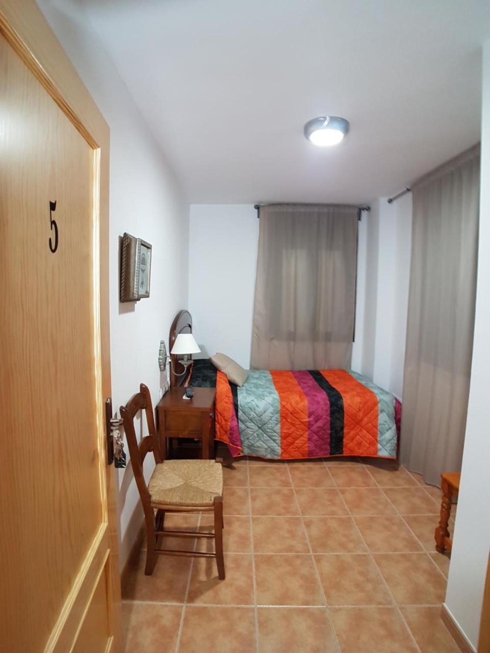Hostal Meson La Era Ríogordo Esterno foto
